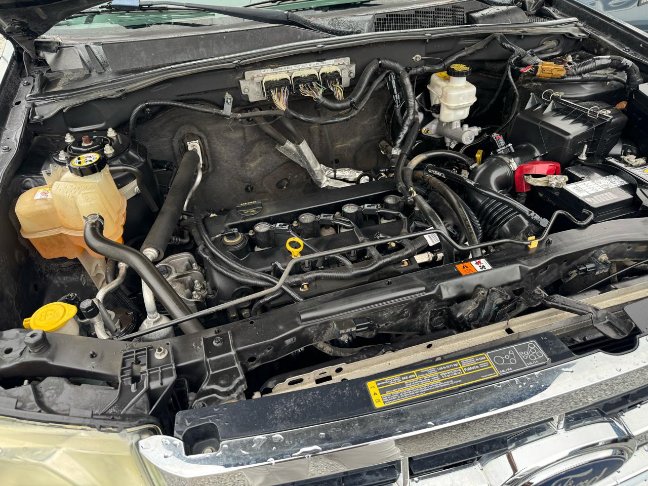 Ford Escape Limited FWD 2010