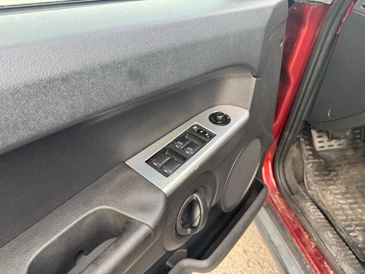 Jeep Commander Sport 4WD 2008