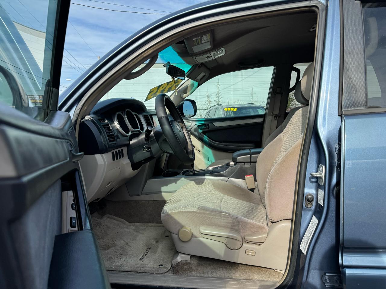 Toyota 4Runner SR5 2WD 2003