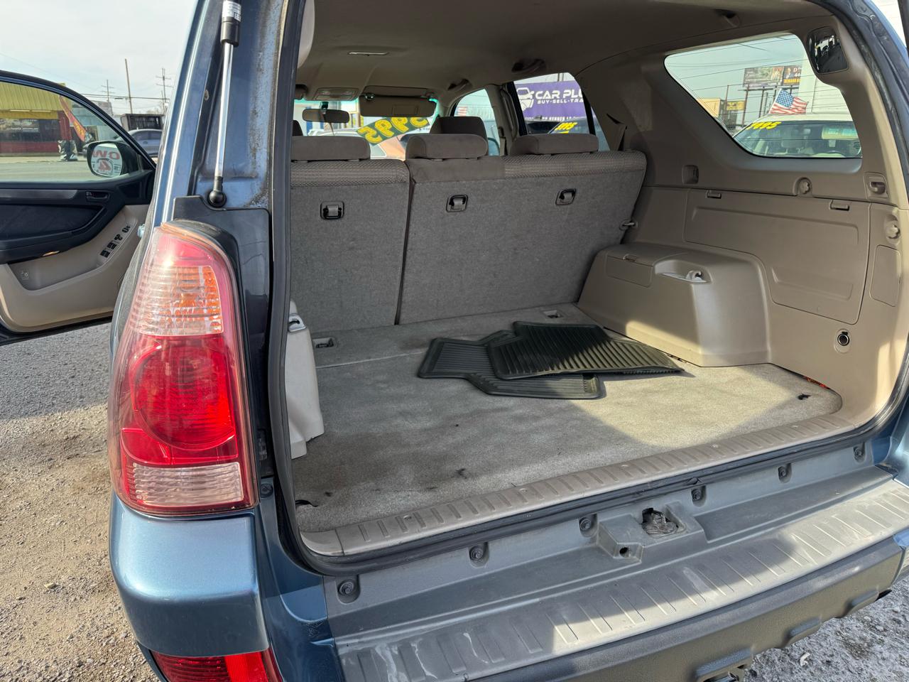 Toyota 4Runner SR5 2WD 2003