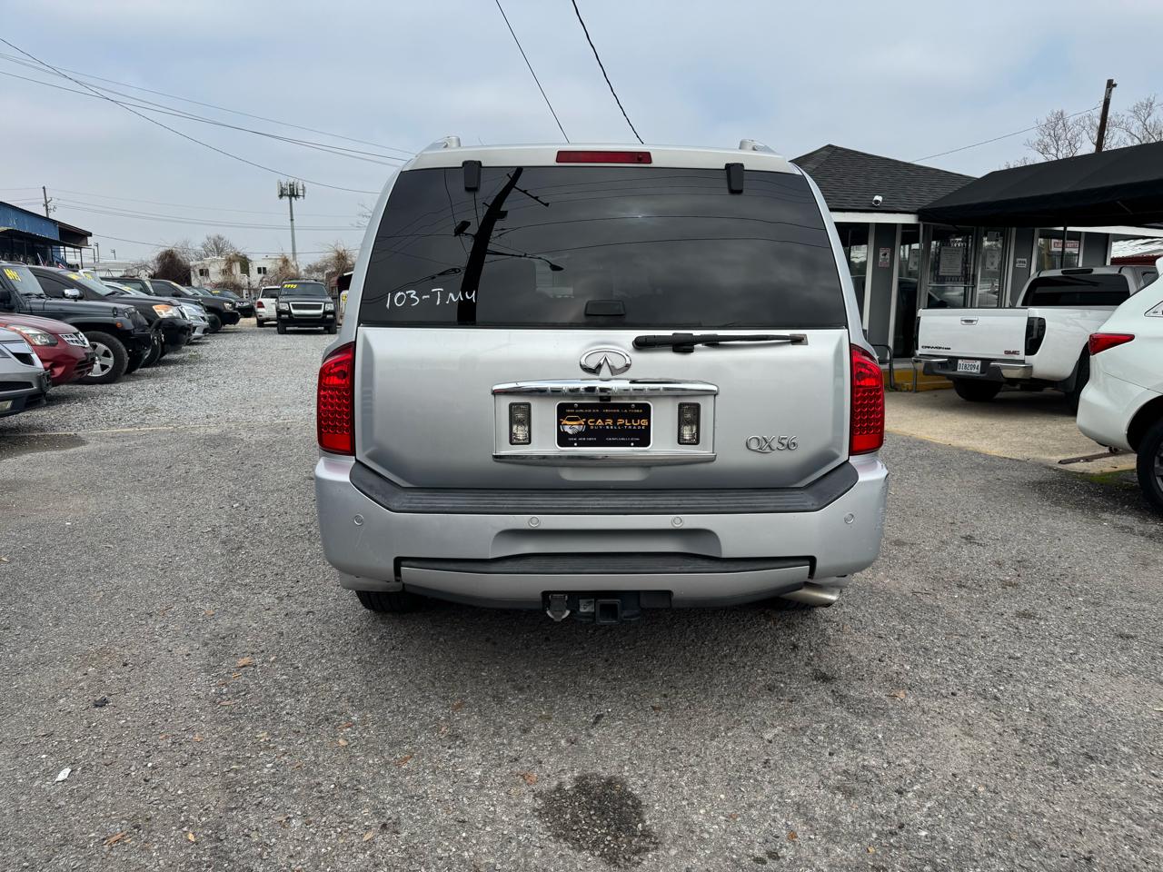 Infiniti QX56 RWD 2005