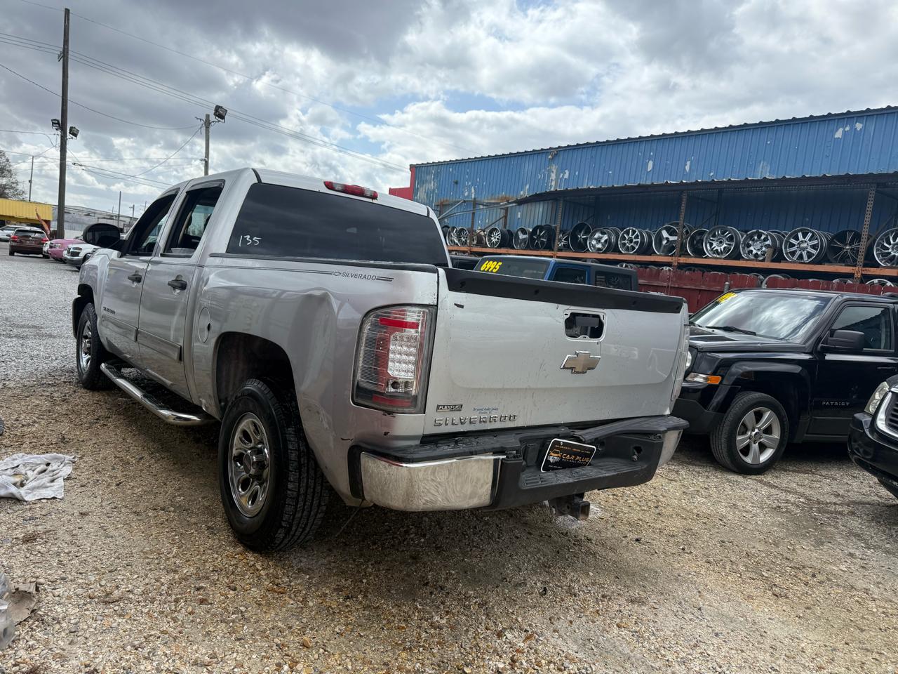 Chevrolet Silverado 1500 LS Crew Cab 2WD 2010