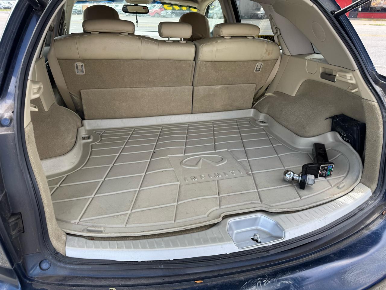 Infiniti FX FX35 2WD 2006