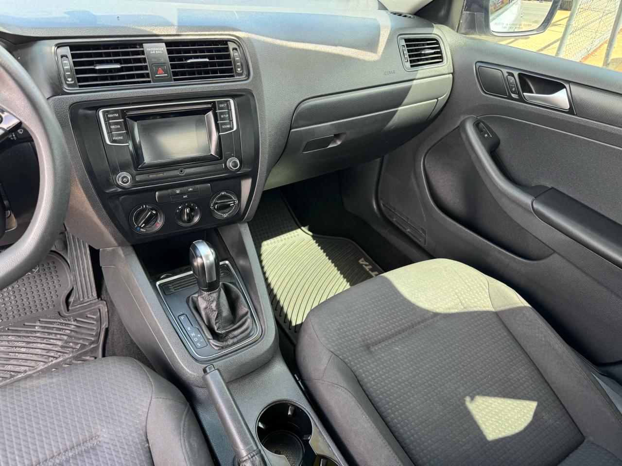 Volkswagen Jetta 1.4T S w/Technology 6A 2016