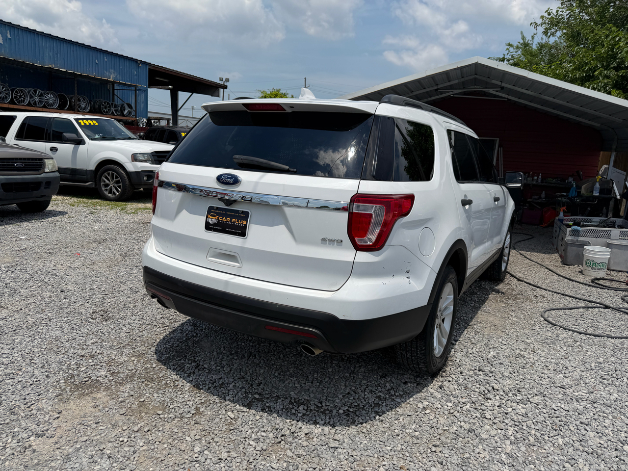 Ford Explorer Base 4WD 2017