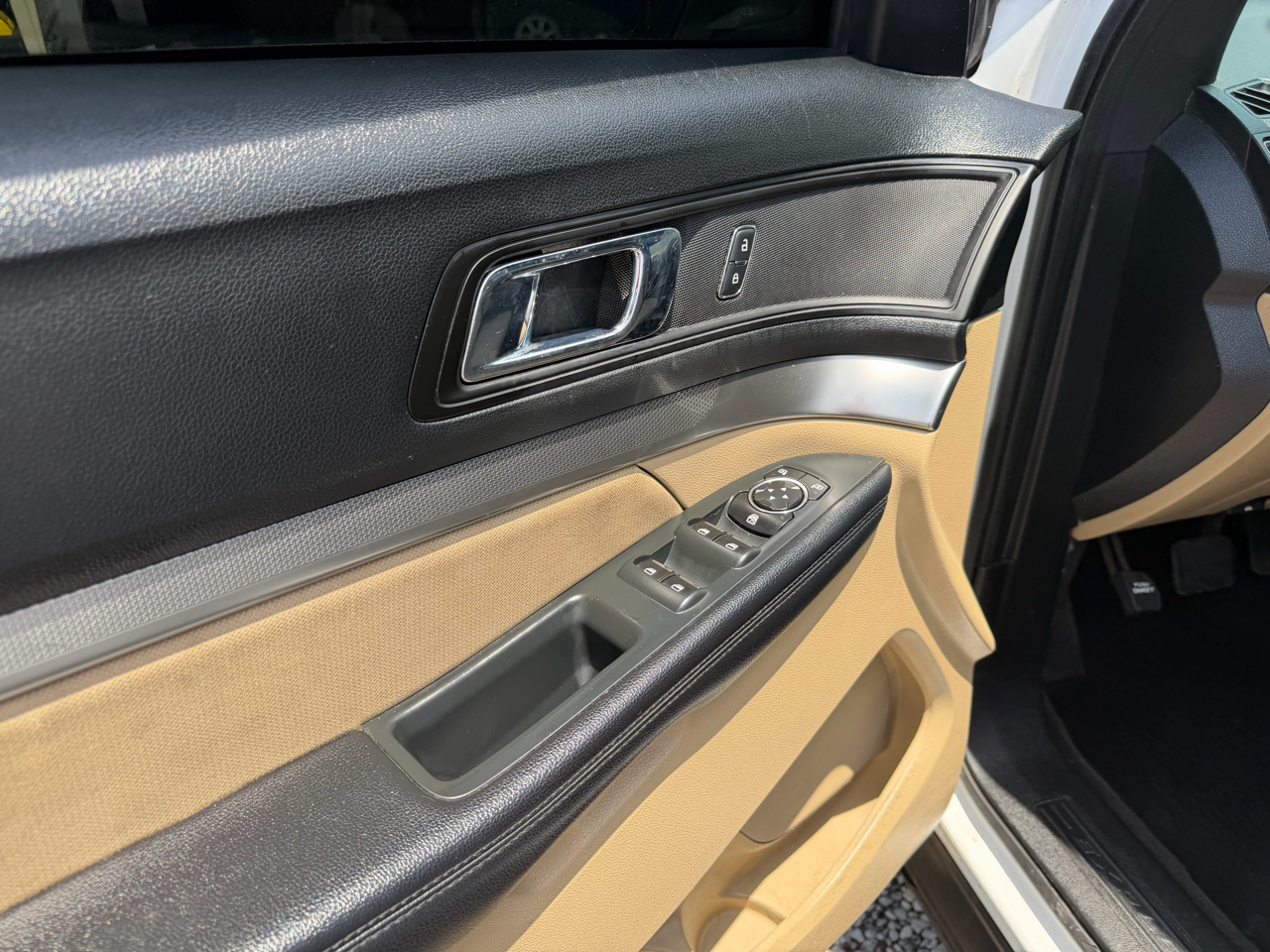 Ford Explorer Base 4WD 2017