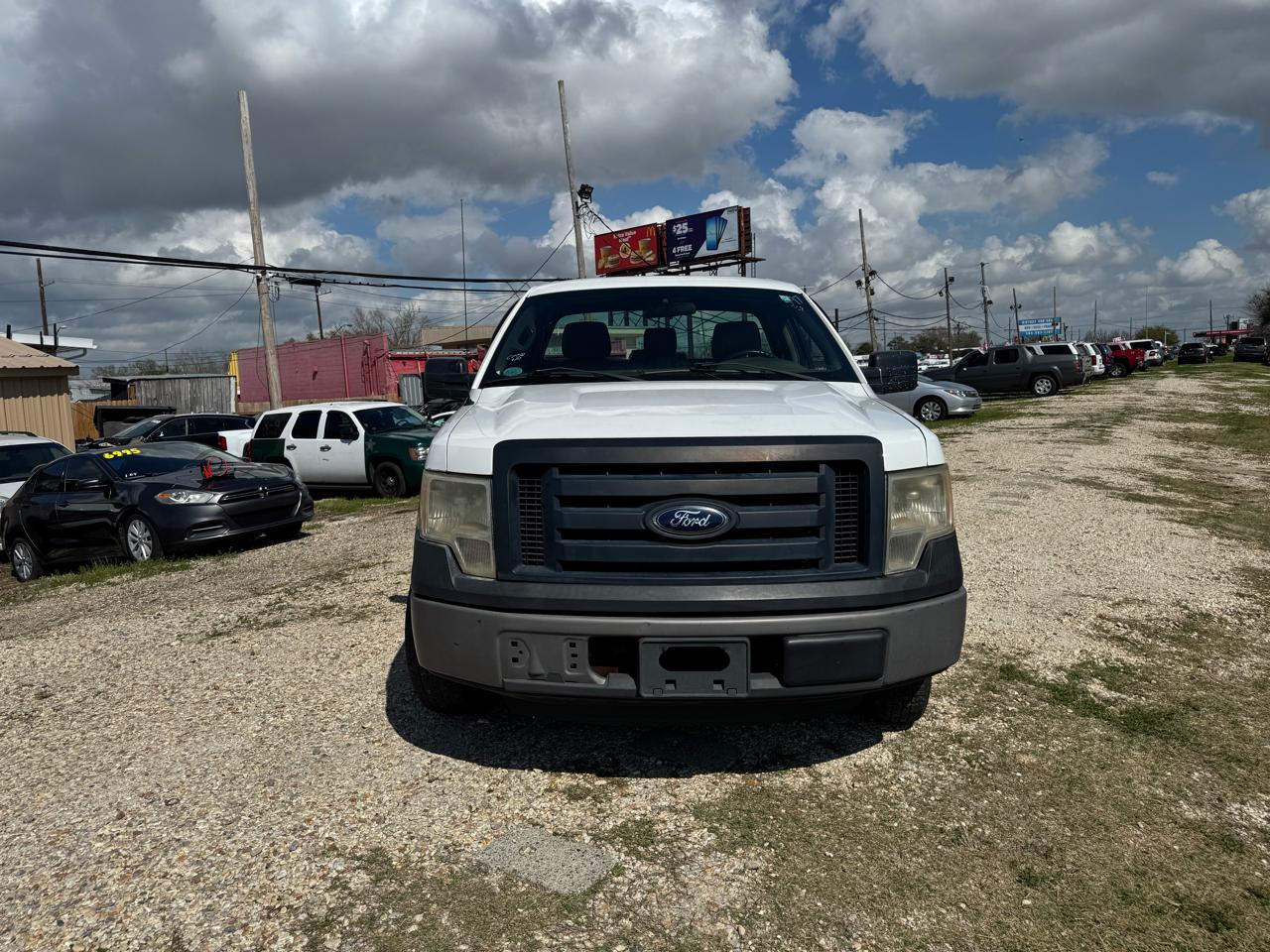 Ford F-150 XLT 8-ft. Bed 2WD 2012