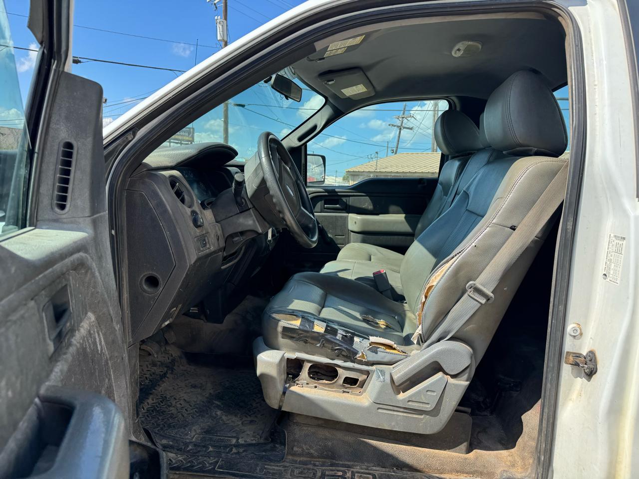 Ford F-150 XLT 8-ft. Bed 2WD 2012