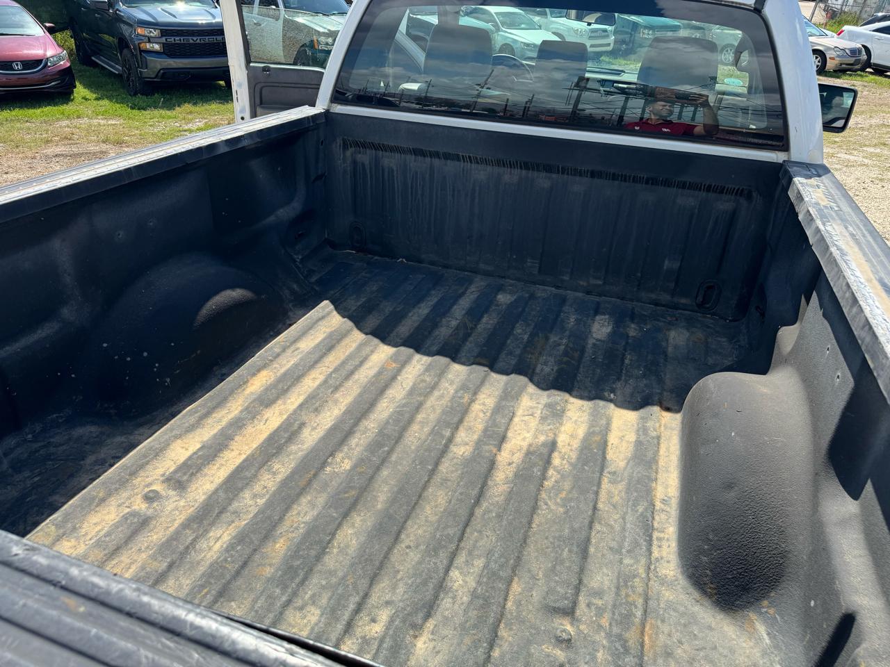 Ford F-150 XLT 8-ft. Bed 2WD 2012