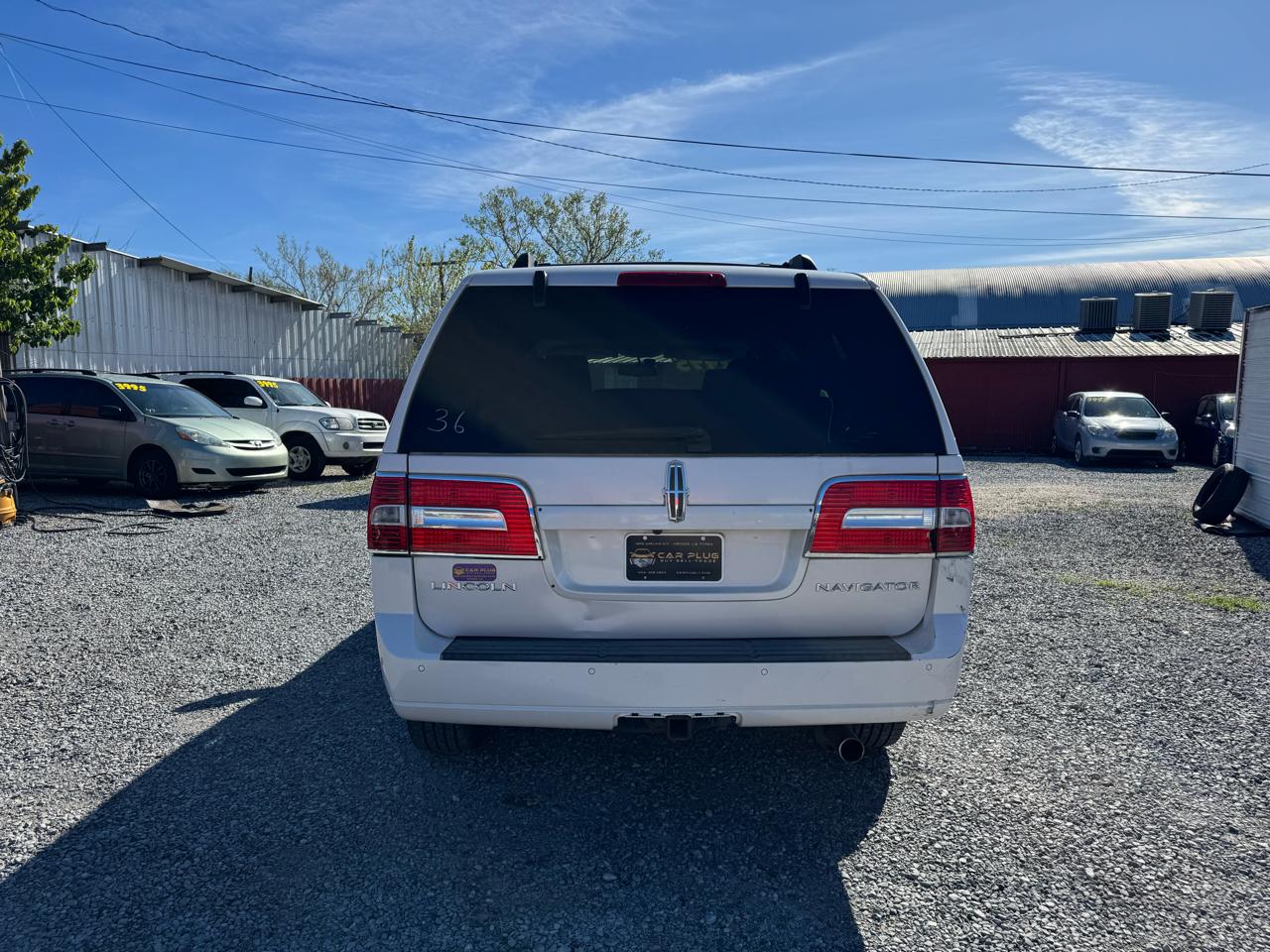 Lincoln Navigator 2WD 2011