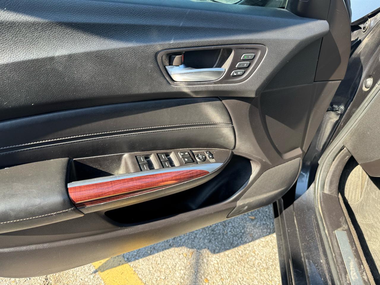 Acura TLX 9-Spd AT SH-AWD w/Technology Package 2015