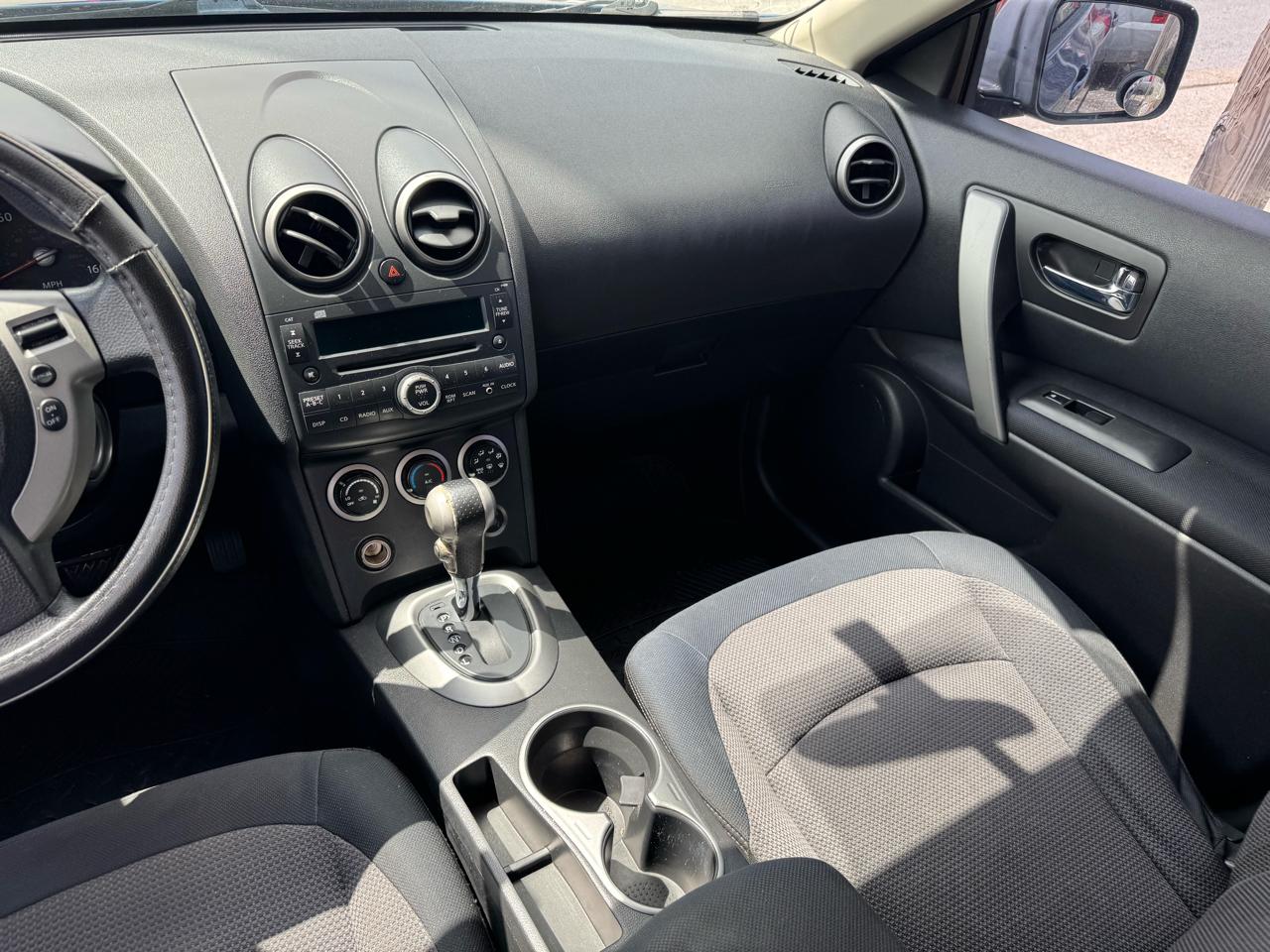 Nissan Rogue S 2WD 2008