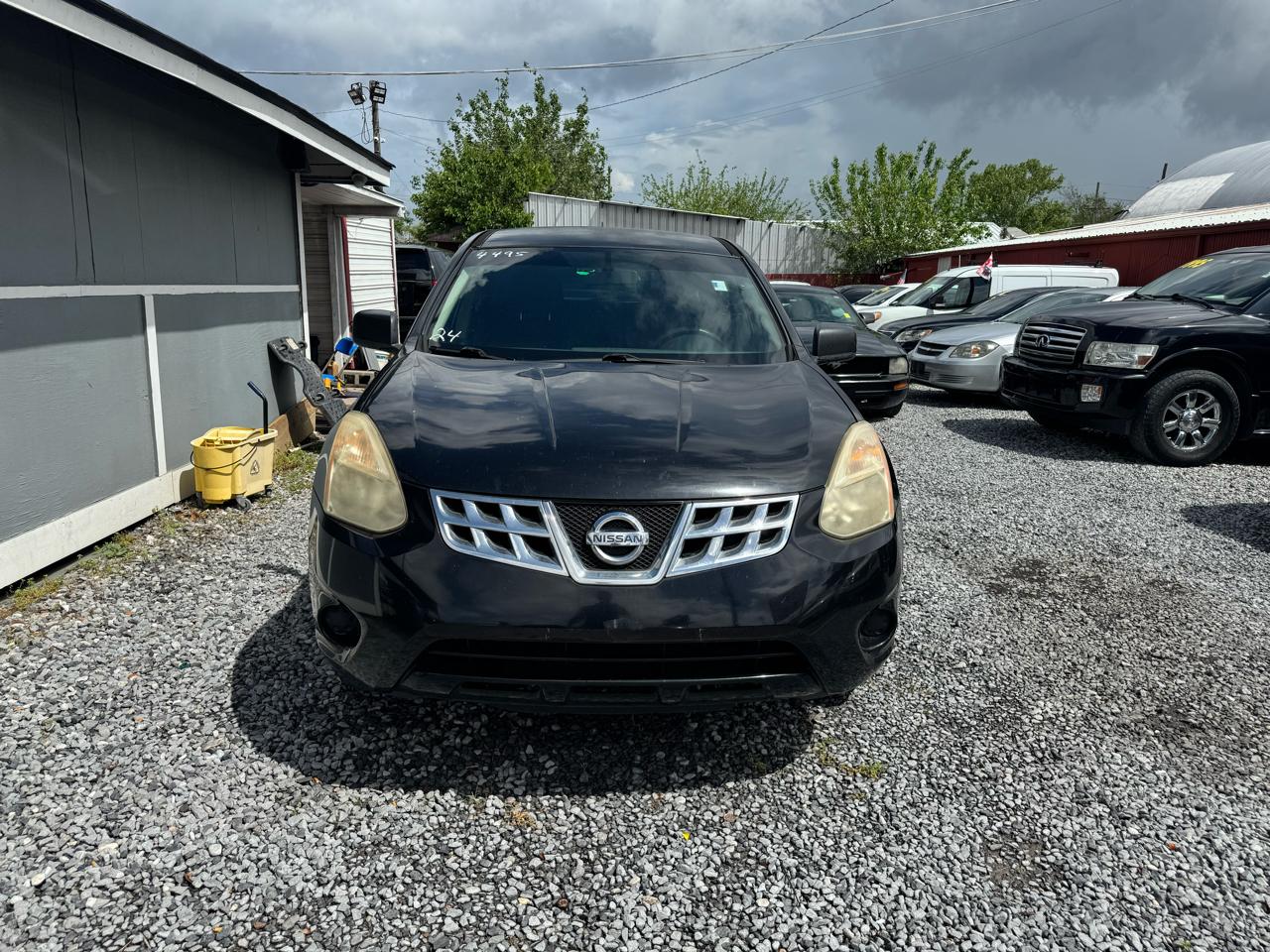 Nissan Rogue S FWD Krom Edition 2012