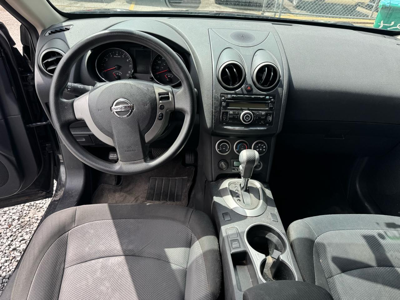 Nissan Rogue S FWD Krom Edition 2012