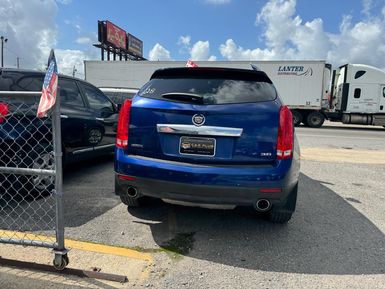 Cadillac SRX Luxury 2012
