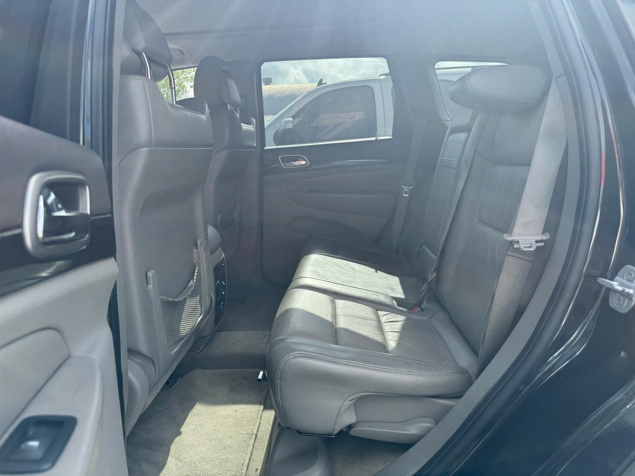 Jeep Grand Cherokee Laredo 4WD 2011