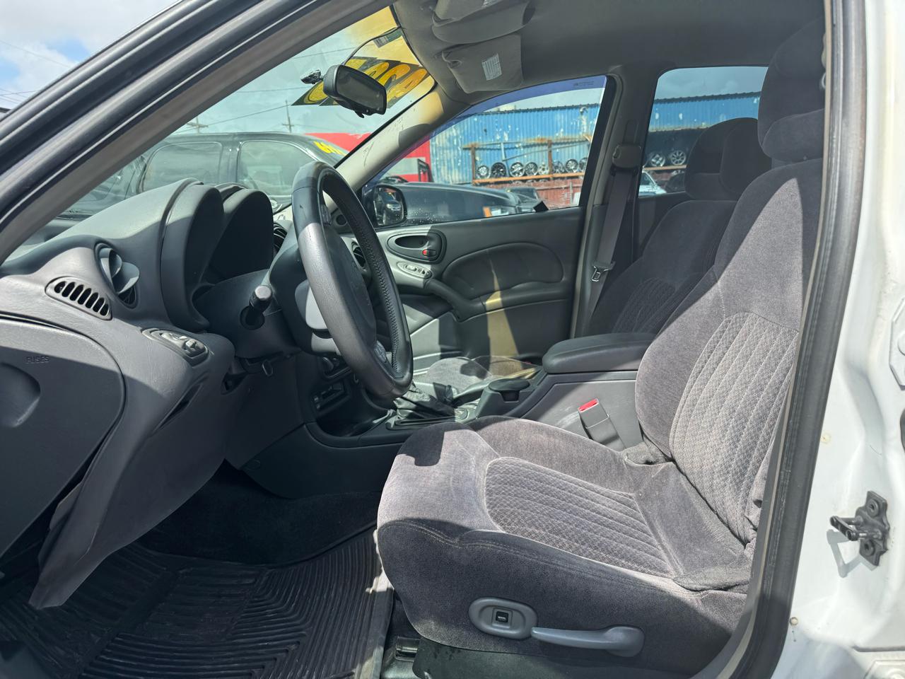 Pontiac Grand Am SE2 sedan 2000