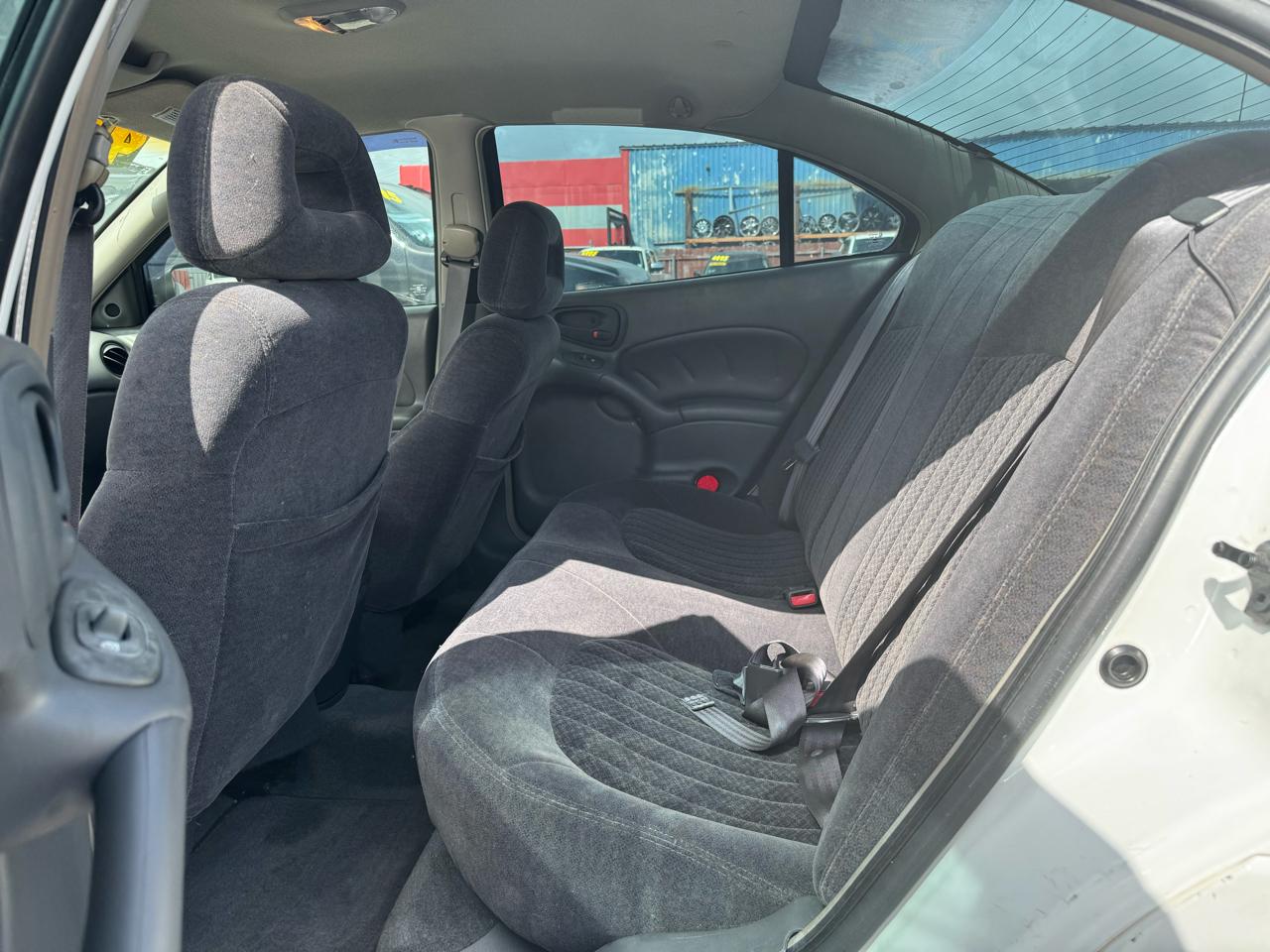 Pontiac Grand Am SE2 sedan 2000