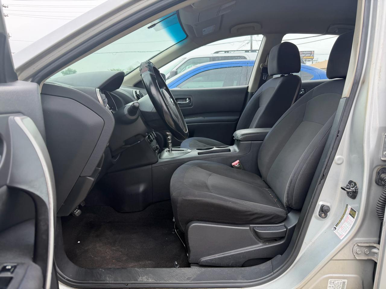Nissan Rogue S 2WD 2008