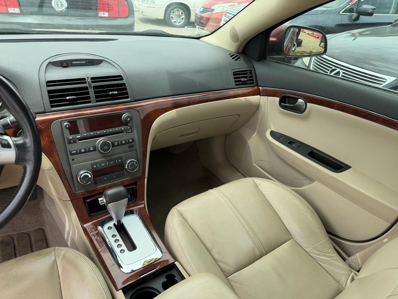 Saturn Aura XR V6 2009