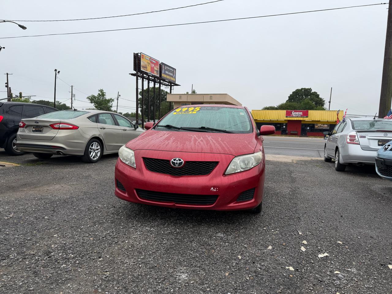 Toyota Corolla Base 5-Speed MT 2010