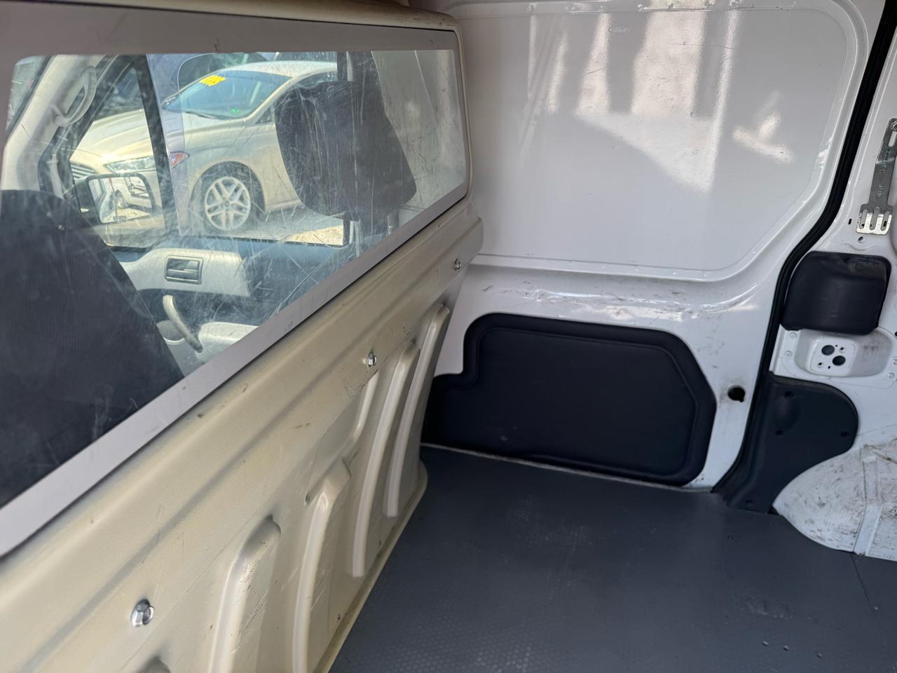 Ford Transit Connect XLT with Side and Rear Door Glass 2012