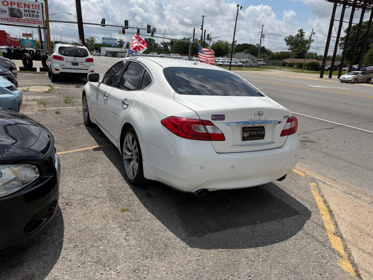 Infiniti M 37 2013