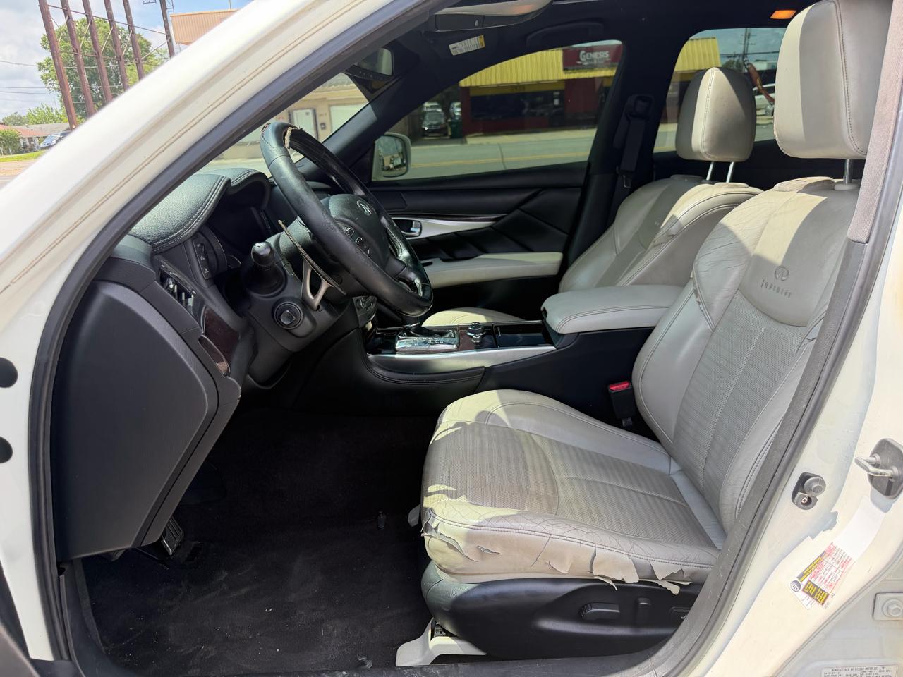 Infiniti M 37 2013