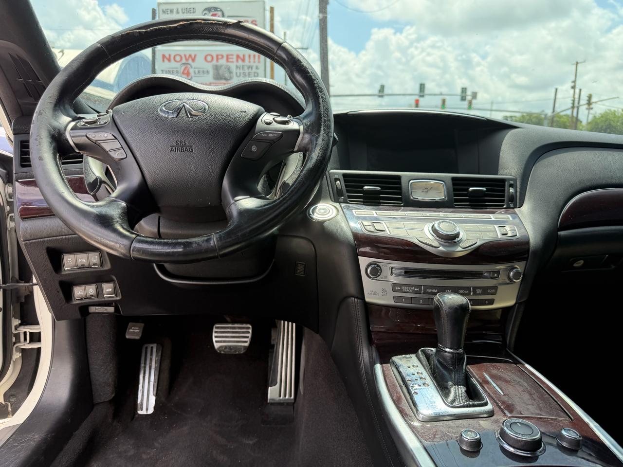 Infiniti M 37 2013