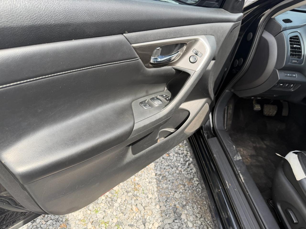 Nissan Altima 3.5 SV 2015