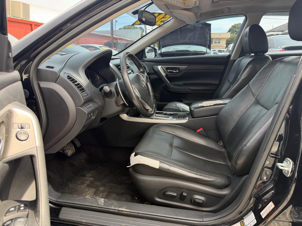 Nissan Altima 3.5 SV 2015
