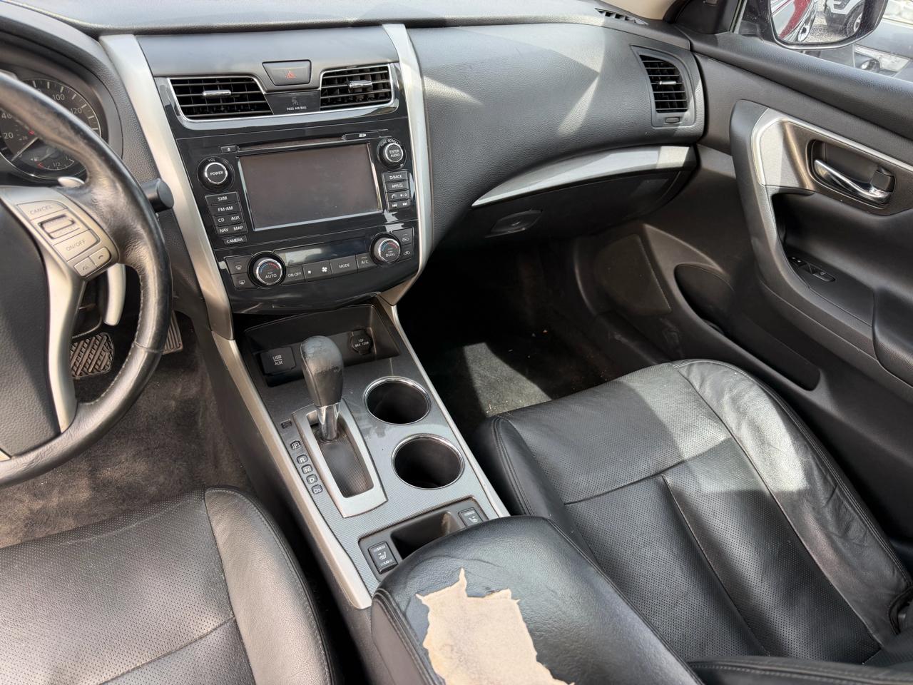 Nissan Altima 3.5 SV 2015