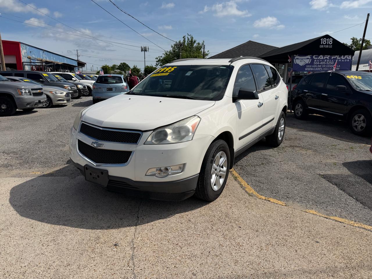 Chevrolet Traverse LS FWD 2011