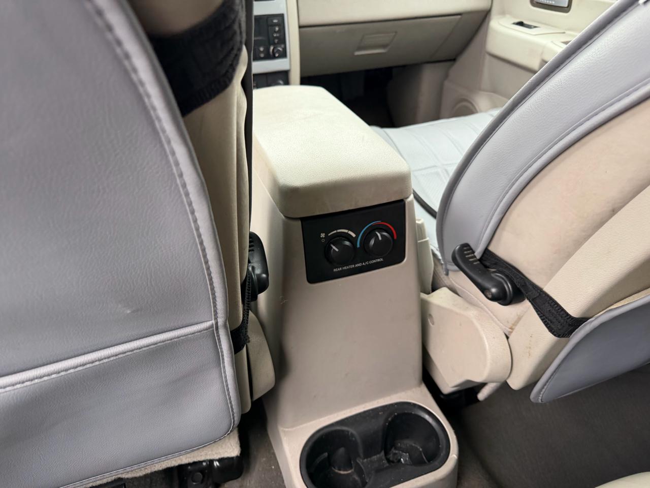 Dodge Durango Limited 2WD 2006