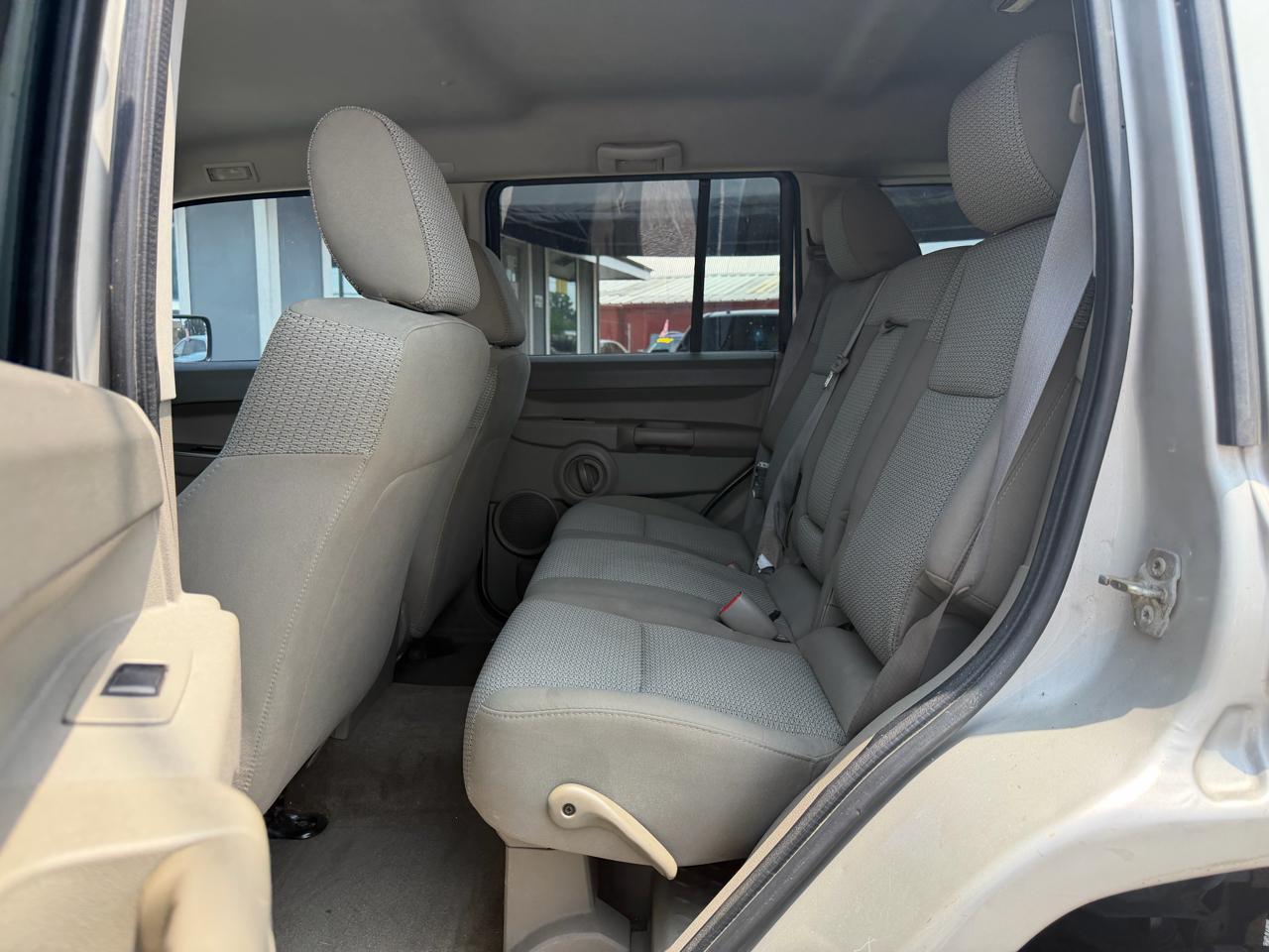 Jeep Commander Sport 4WD 2007