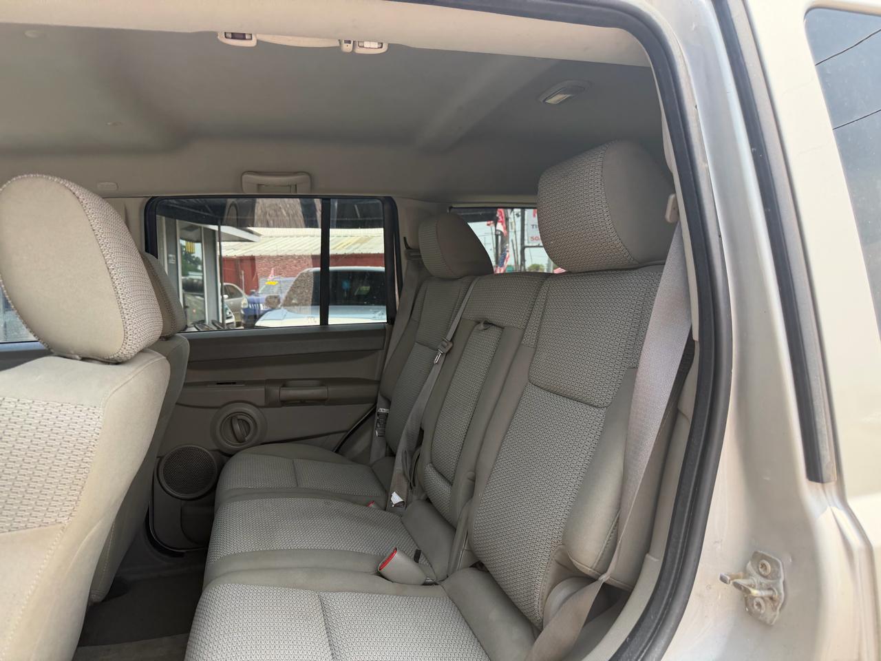 Jeep Commander Sport 4WD 2007