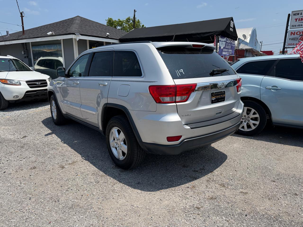 Jeep Grand Cherokee Laredo 2WD 2013