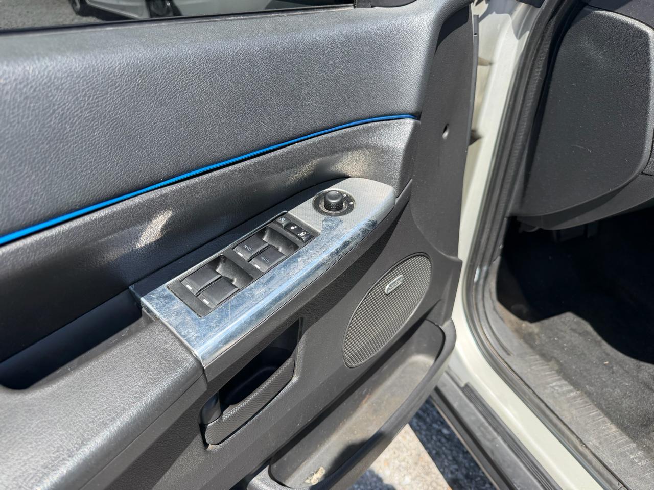 Jeep Grand Cherokee Laredo 4WD 2008