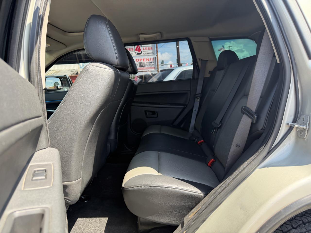 Jeep Grand Cherokee Laredo 4WD 2008