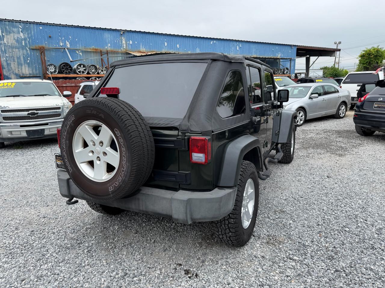 Jeep Wrangler Unlimited Sport 4WD 2010