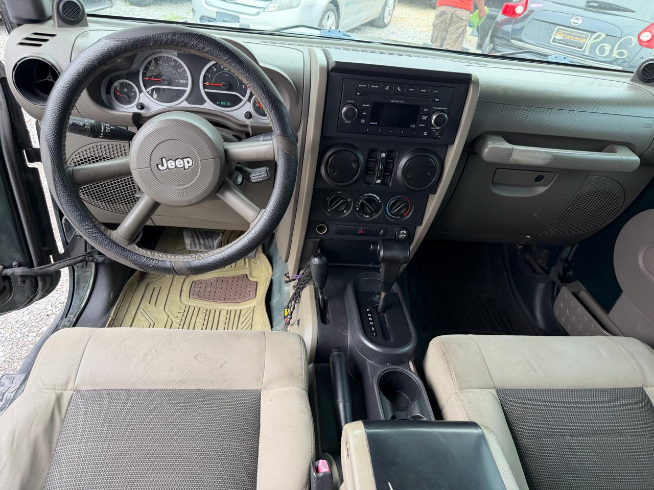 Jeep Wrangler Unlimited Sport 4WD 2010