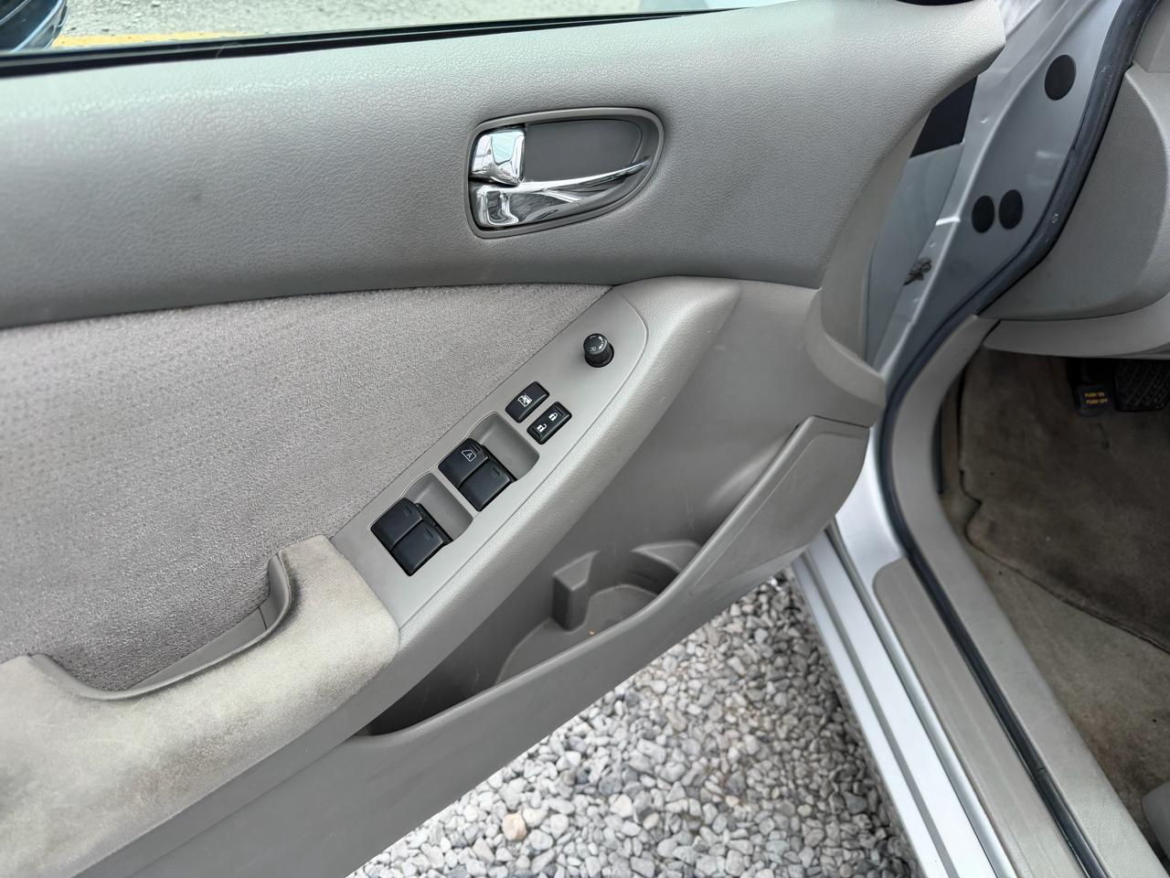 Nissan Altima 2.5 S 2011