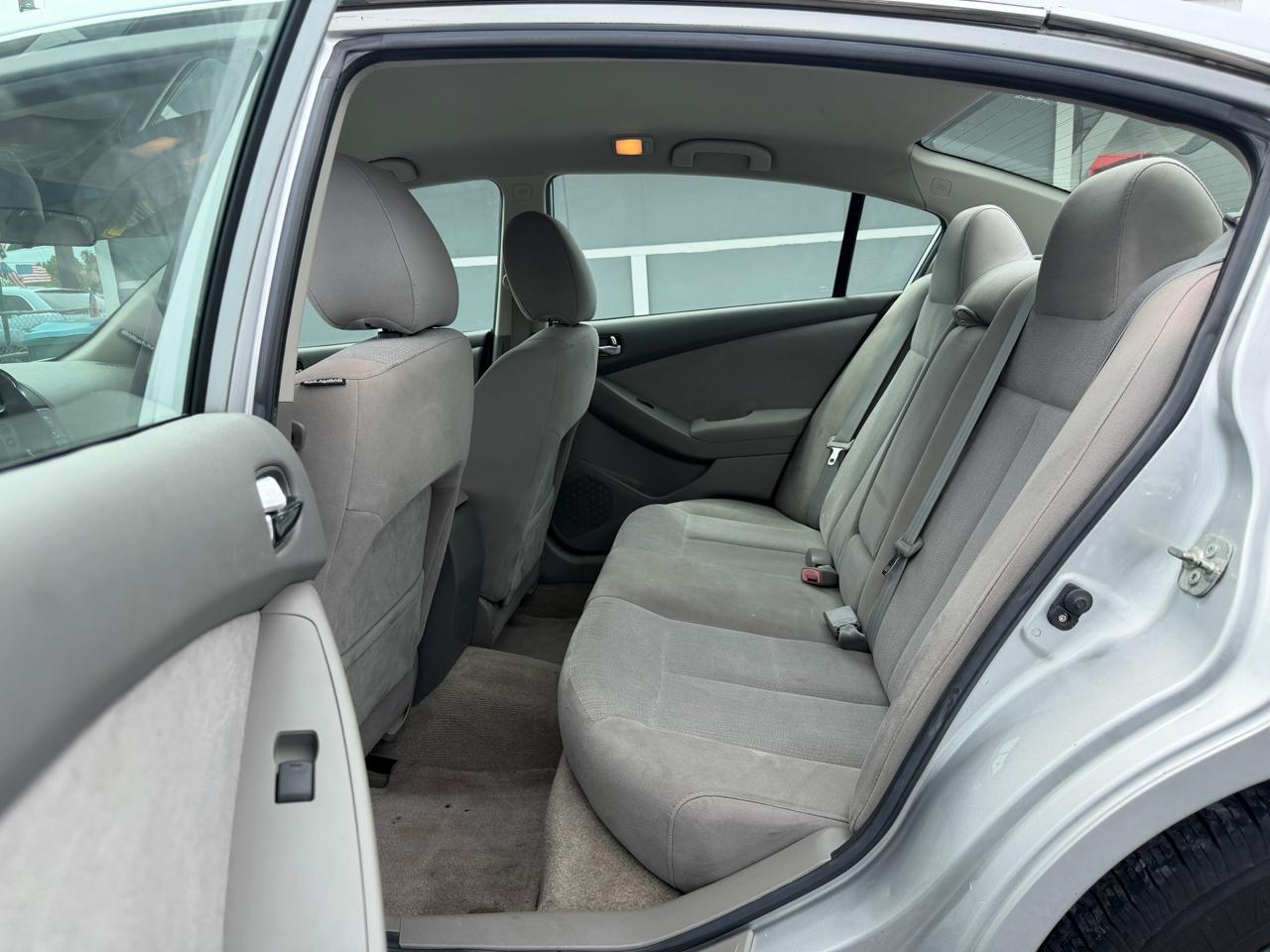 Nissan Altima 2.5 S 2011