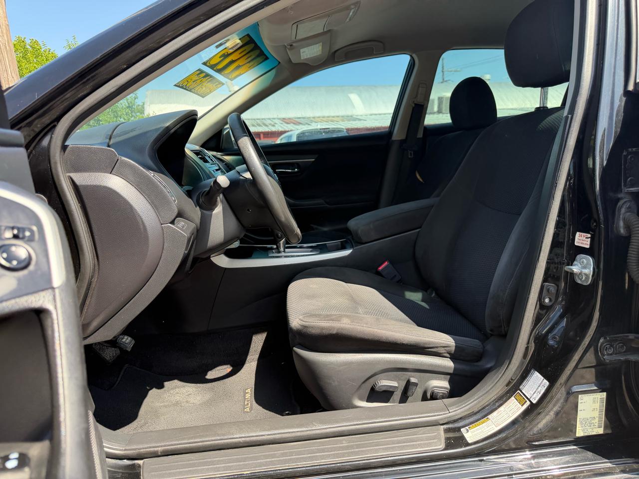 Nissan Altima 2.5 SV 2015