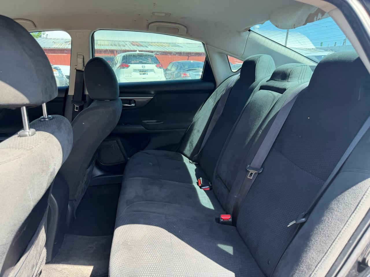 Nissan Altima 2.5 SV 2015