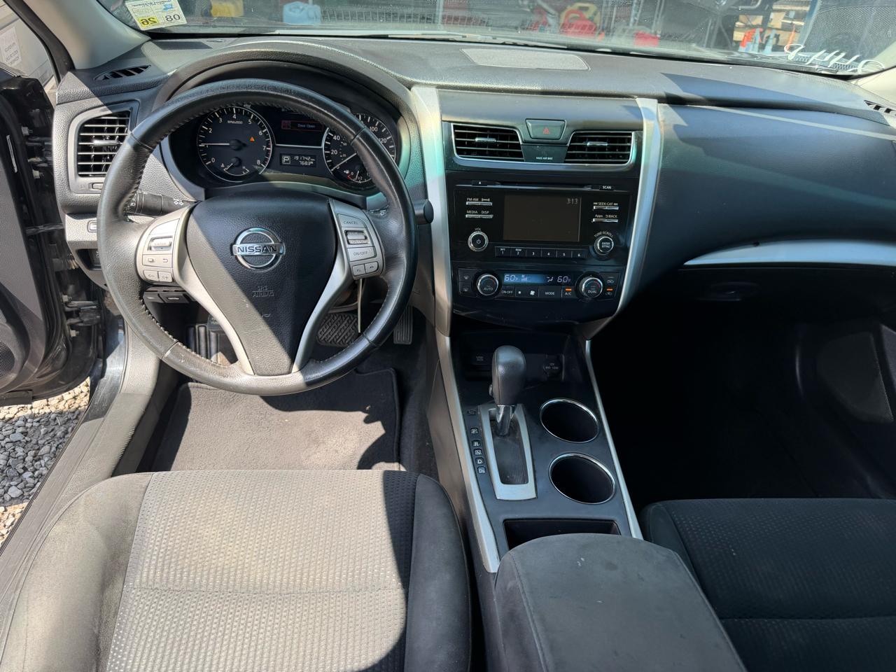 Nissan Altima 2.5 SV 2015