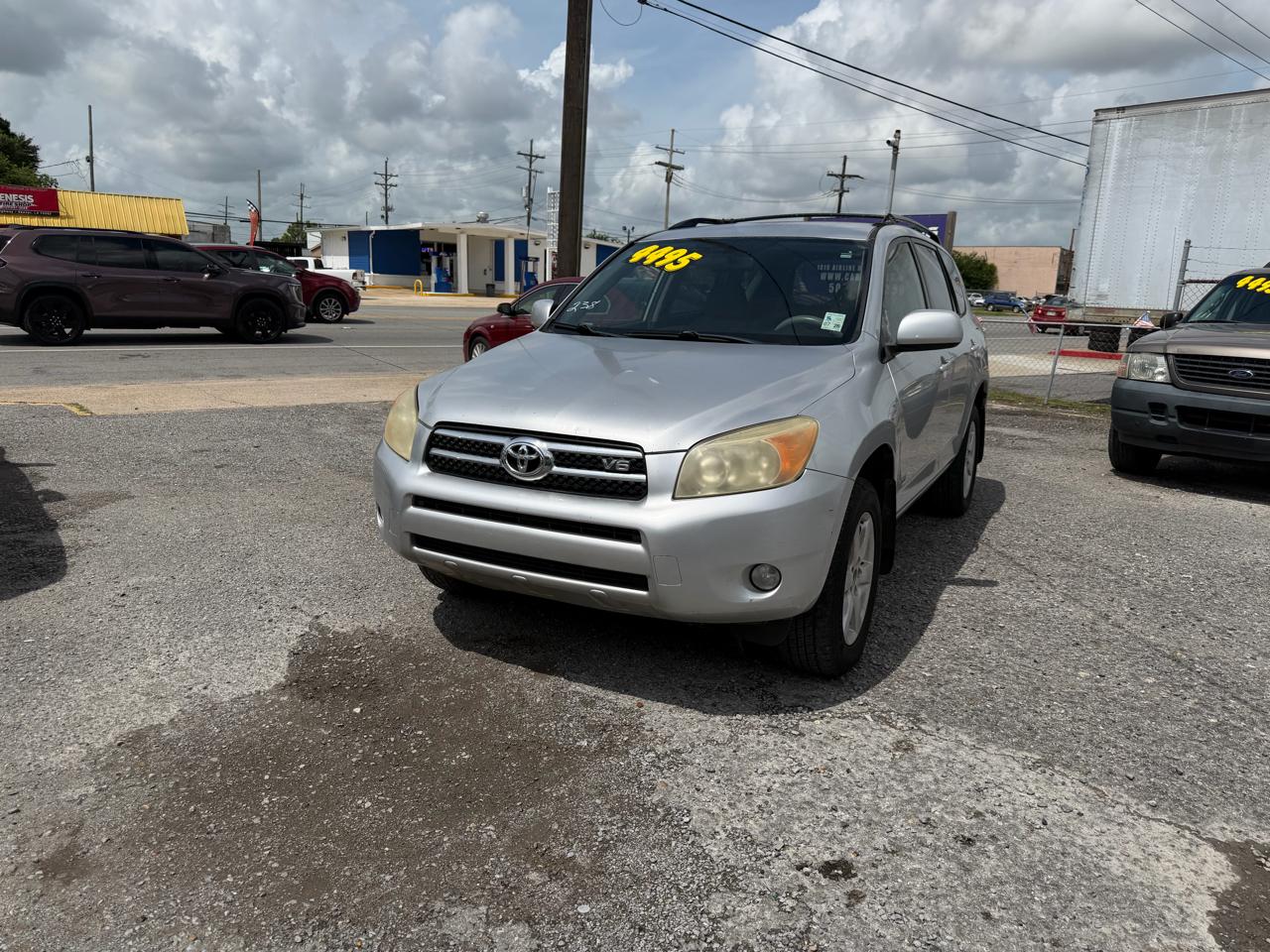 Toyota RAV4 Limited V6 2WD with 3rd Row 2007