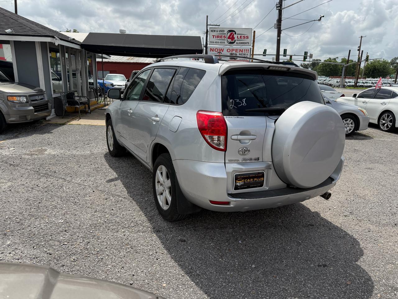 Toyota RAV4 Limited V6 2WD with 3rd Row 2007