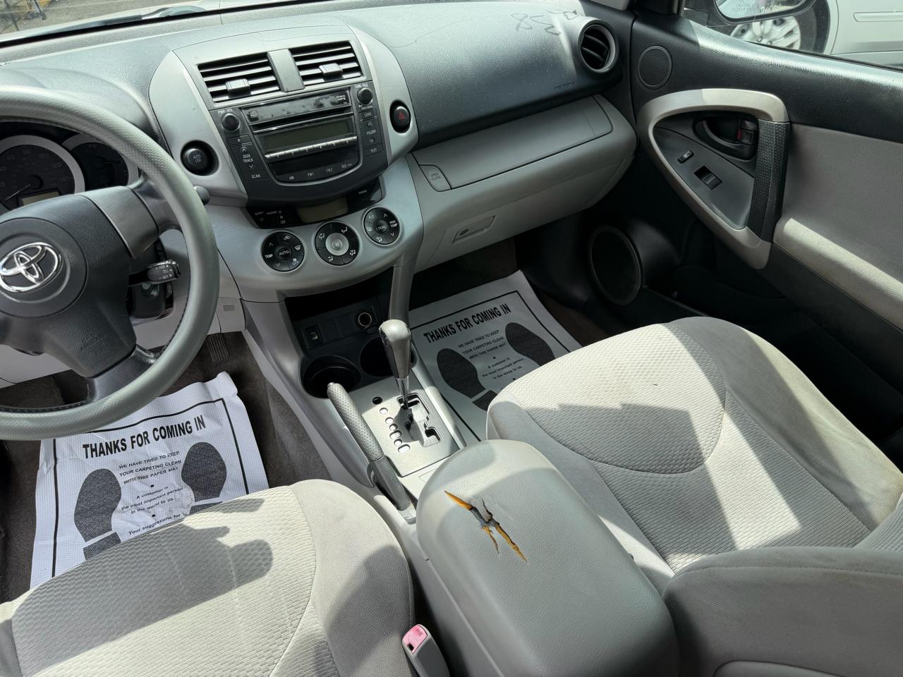 Toyota RAV4 Limited V6 2WD with 3rd Row 2007