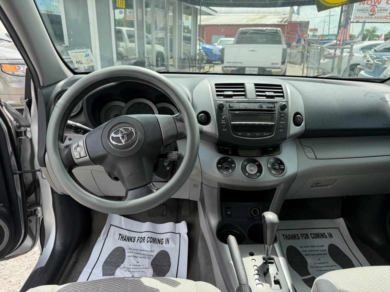 Toyota RAV4 Limited V6 2WD with 3rd Row 2007